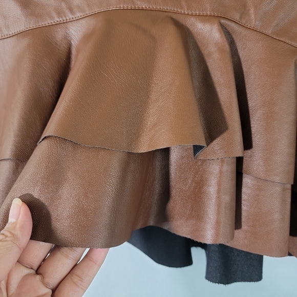 Soprano Caramel Faux Leather Tiered Mini Skirt Women's Sz L Fall Y2K - Picture 4 of 10